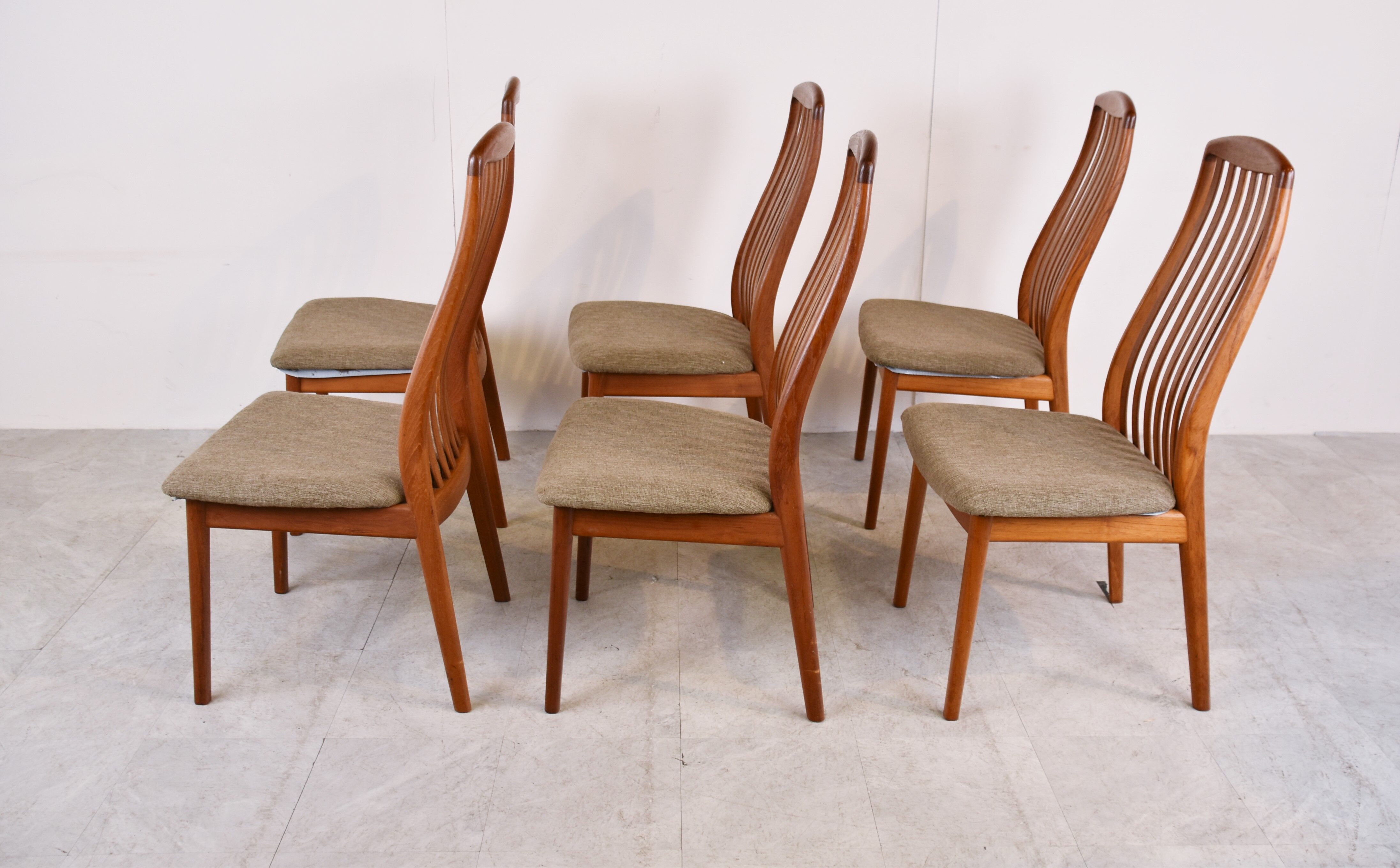 Set of 6 dining chairs, model EVA by Niels Kofoed, Denmark