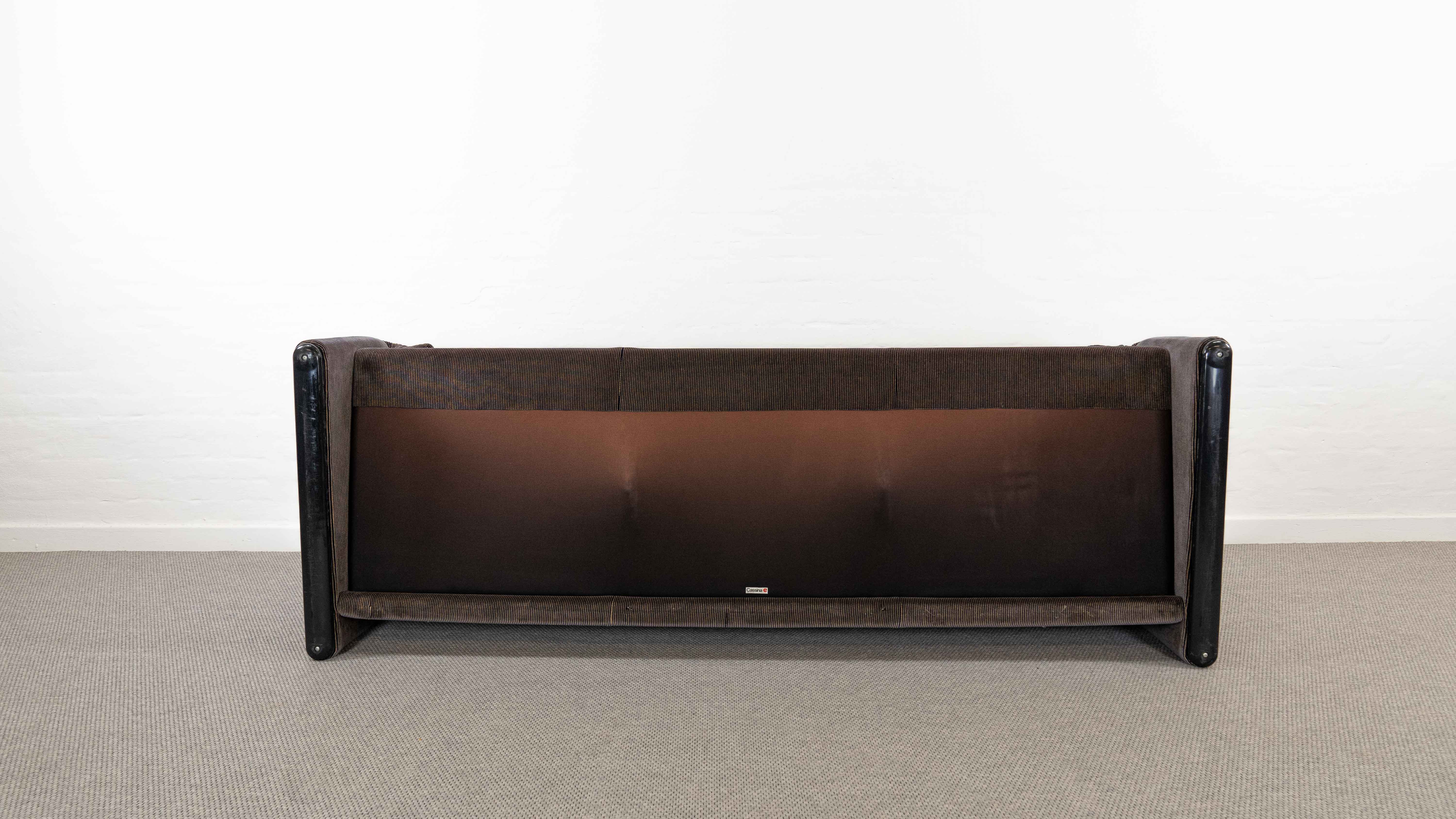 Maralunga 3-seater sofa by vico magistretti for cassina, italy