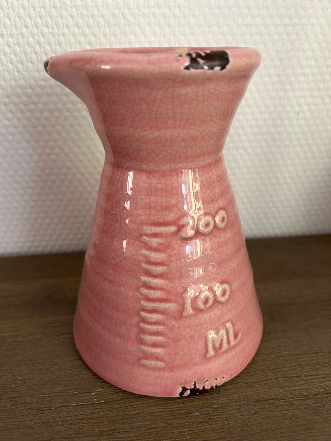 Measuring glass vase