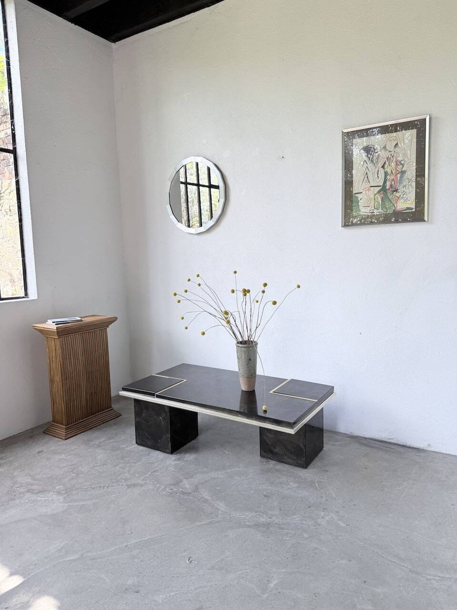 "Rizzo" lacquered and brass coffee-bar table from the 1970s.
