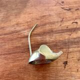 Mouse brass