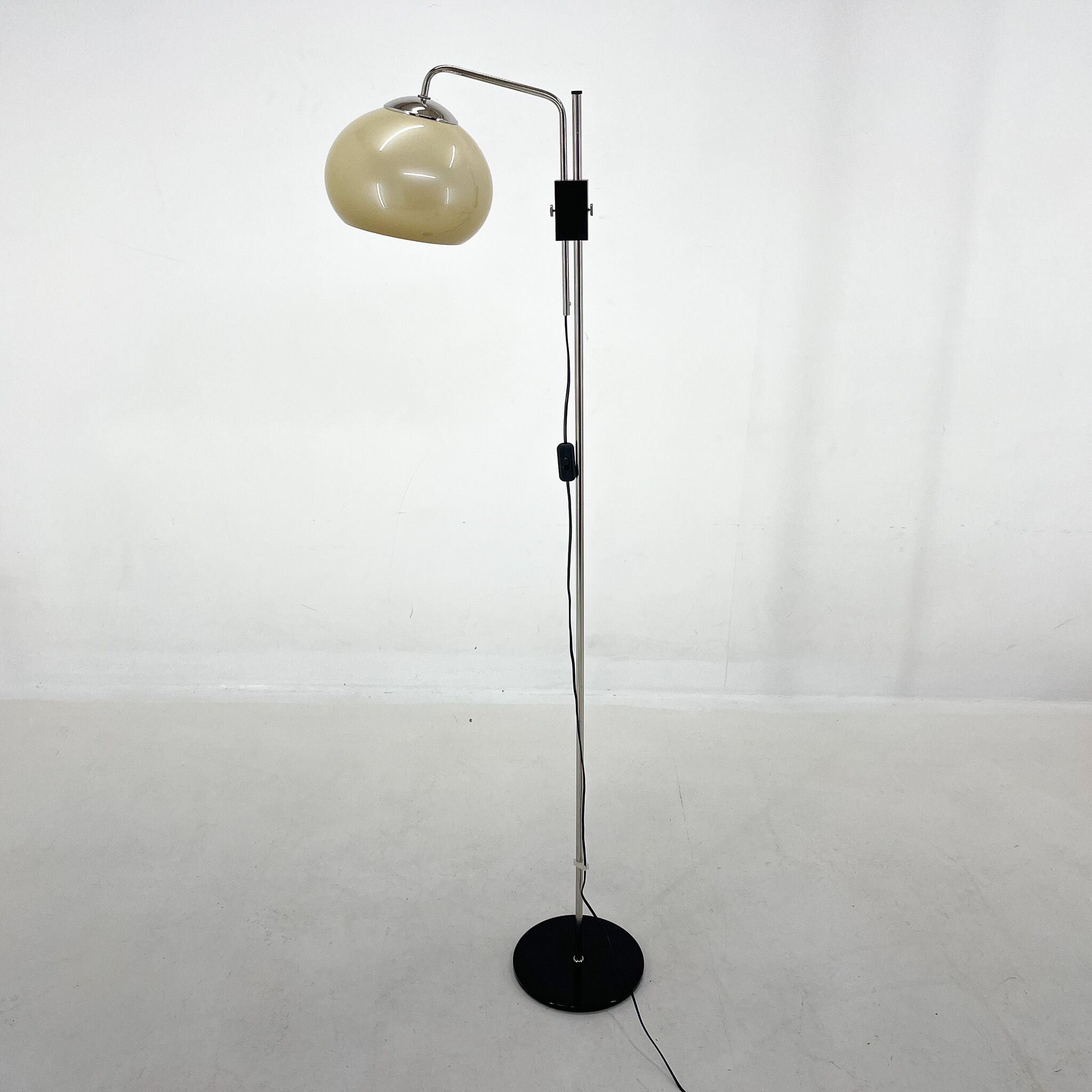 Mid-century Adjustable Chrome Floor Lamp, 1970's