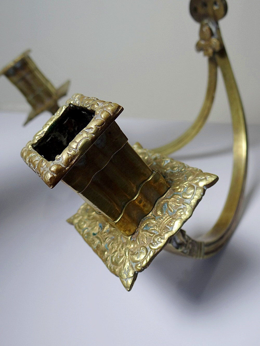 Chandelier mural 2 flames style High Era 19th century gilded bronze "in the financial style"