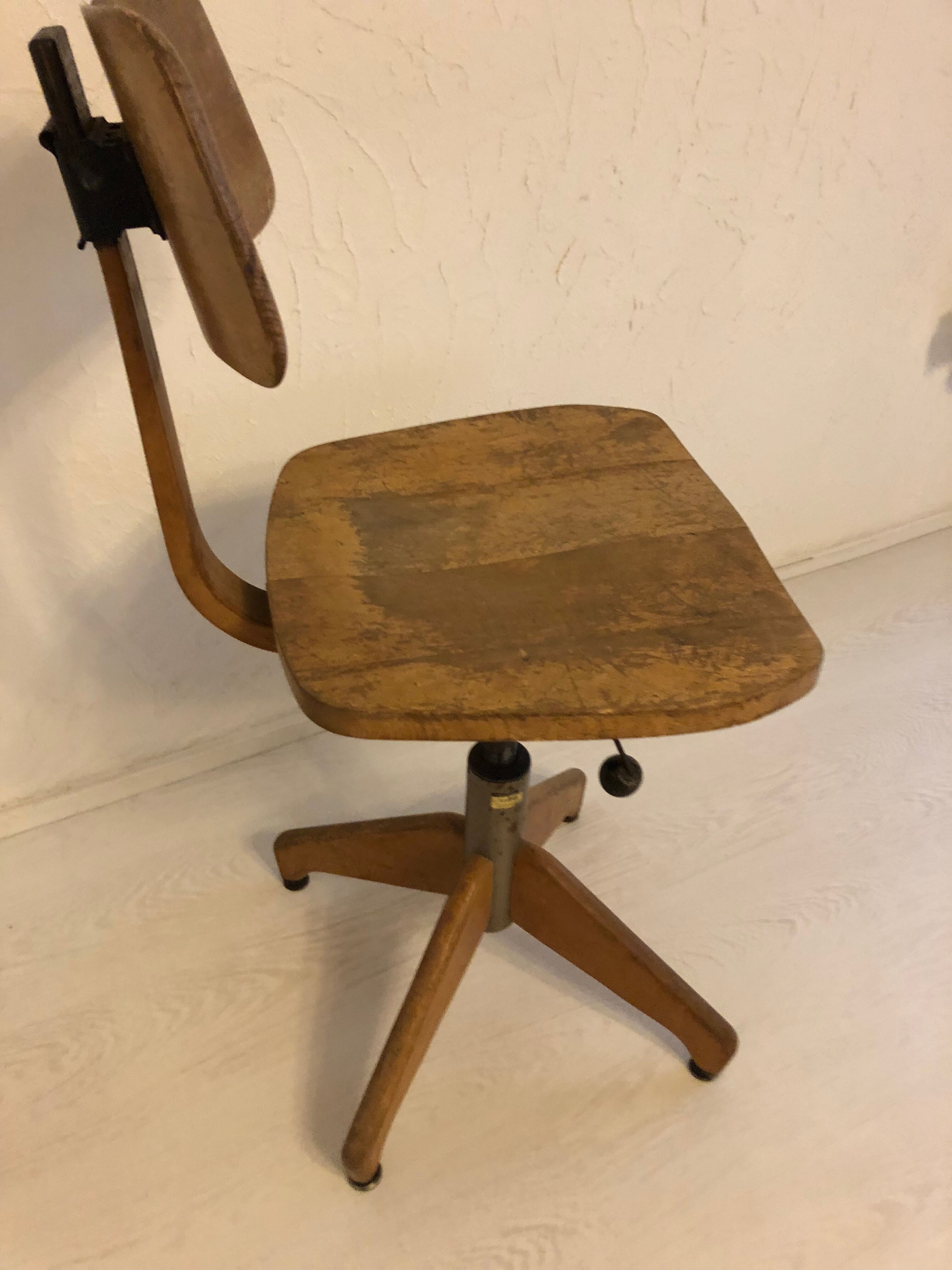 Stoll Giroflex chair