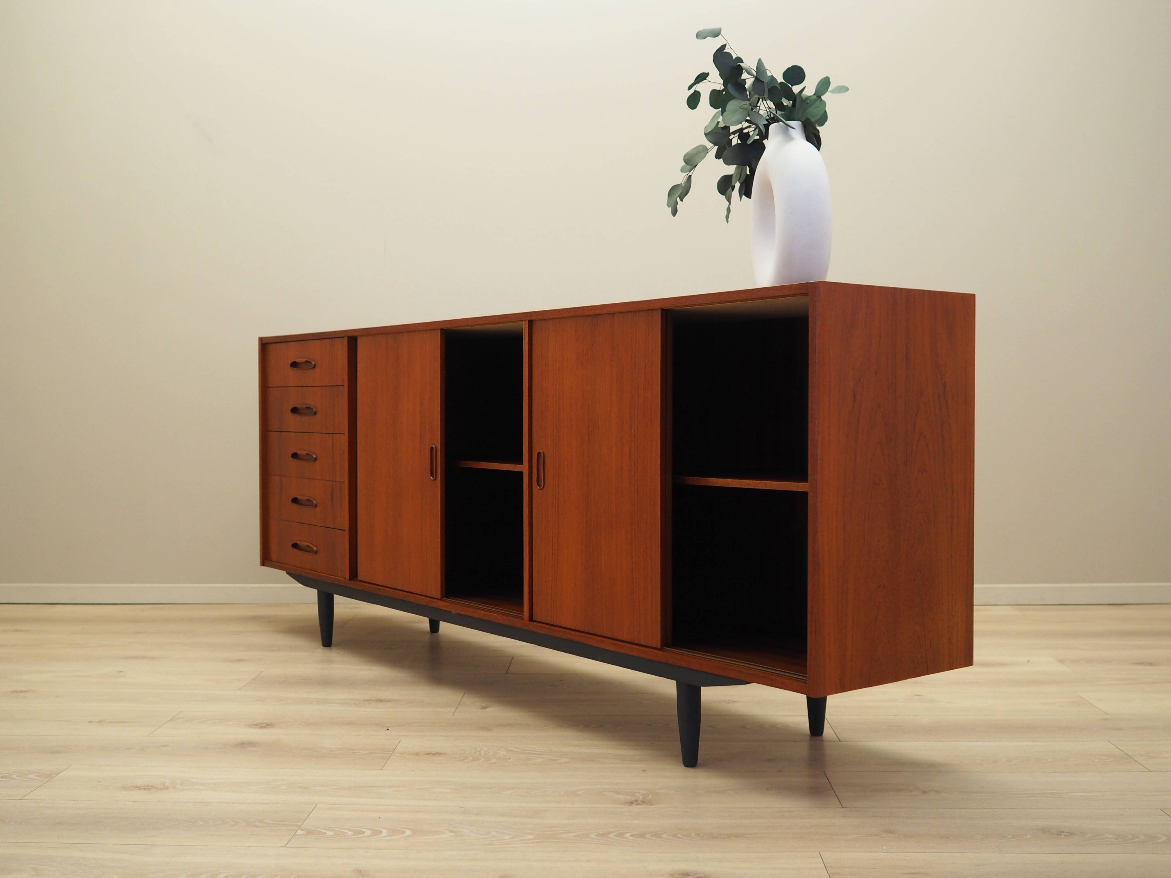 Teak sideboard, Danish design, 1970s, production: Denmark