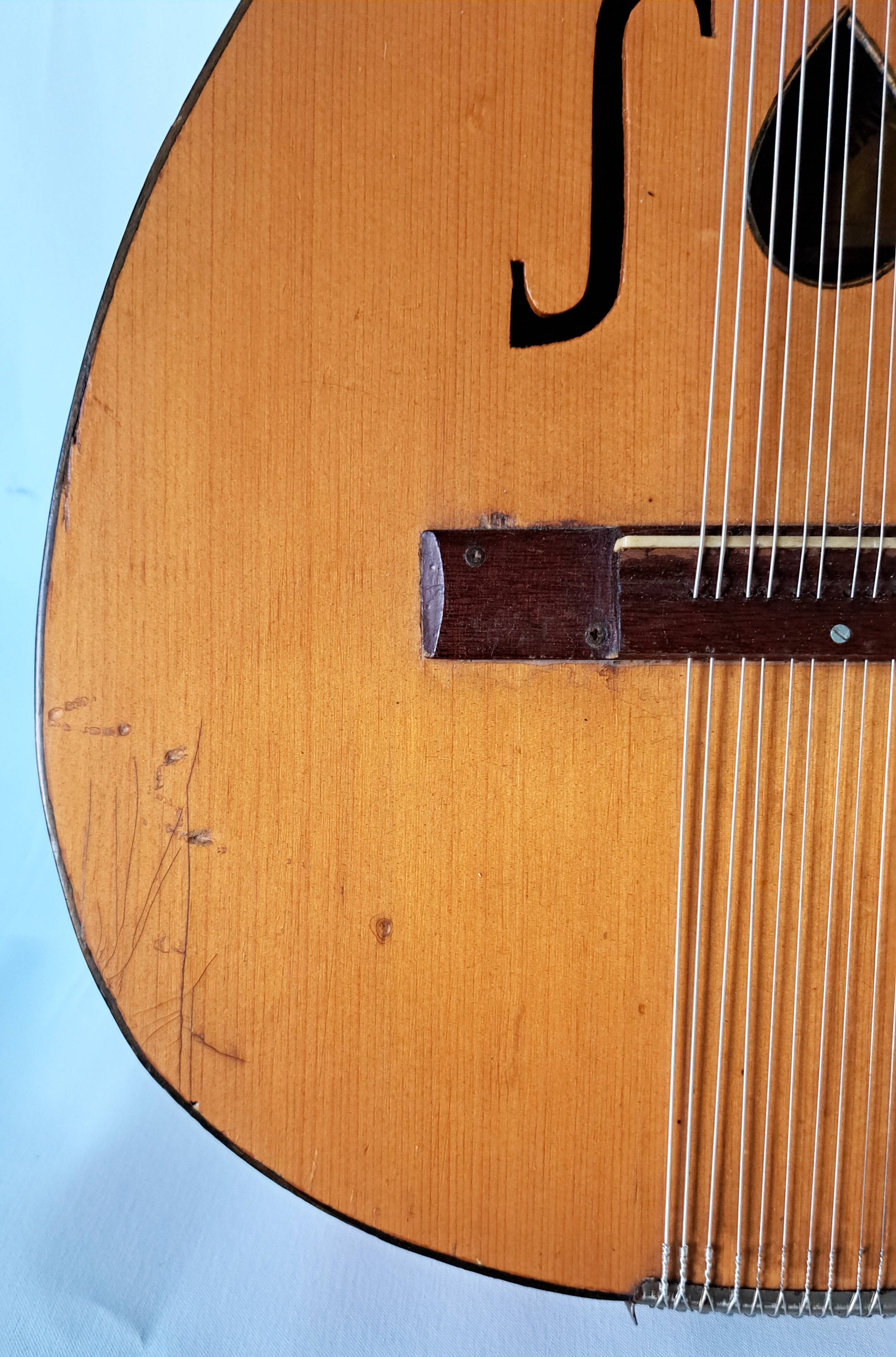 Antique instrument castellano laùd 12 strings (bandurria) - spain 1960s