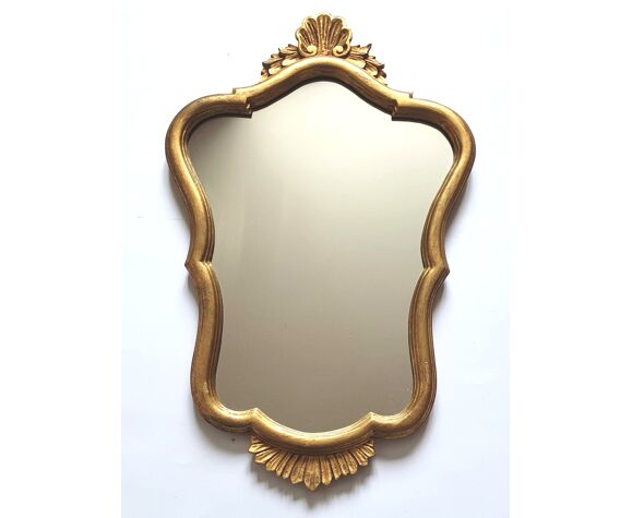 Miroir en bois doré  70 cm