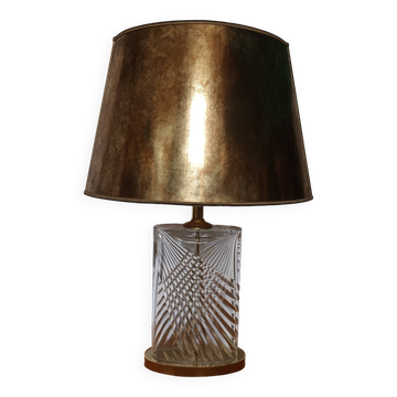 Lampe a poser en cristal taillé et laiton des années 70