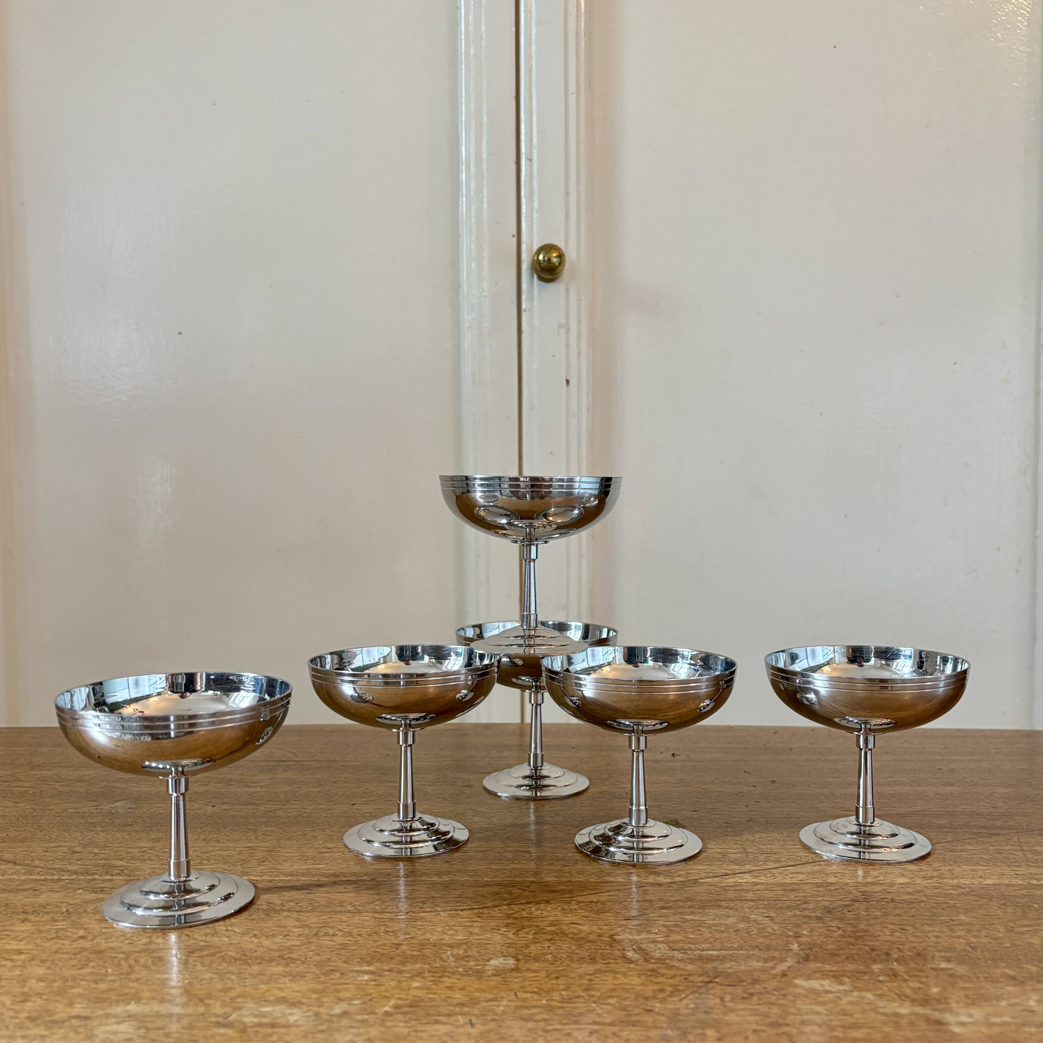 Set of 6 vintage stainless steel dessert bowls