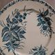 Assiette en terre de fer Badonviller modèle Mûre – décor bleu