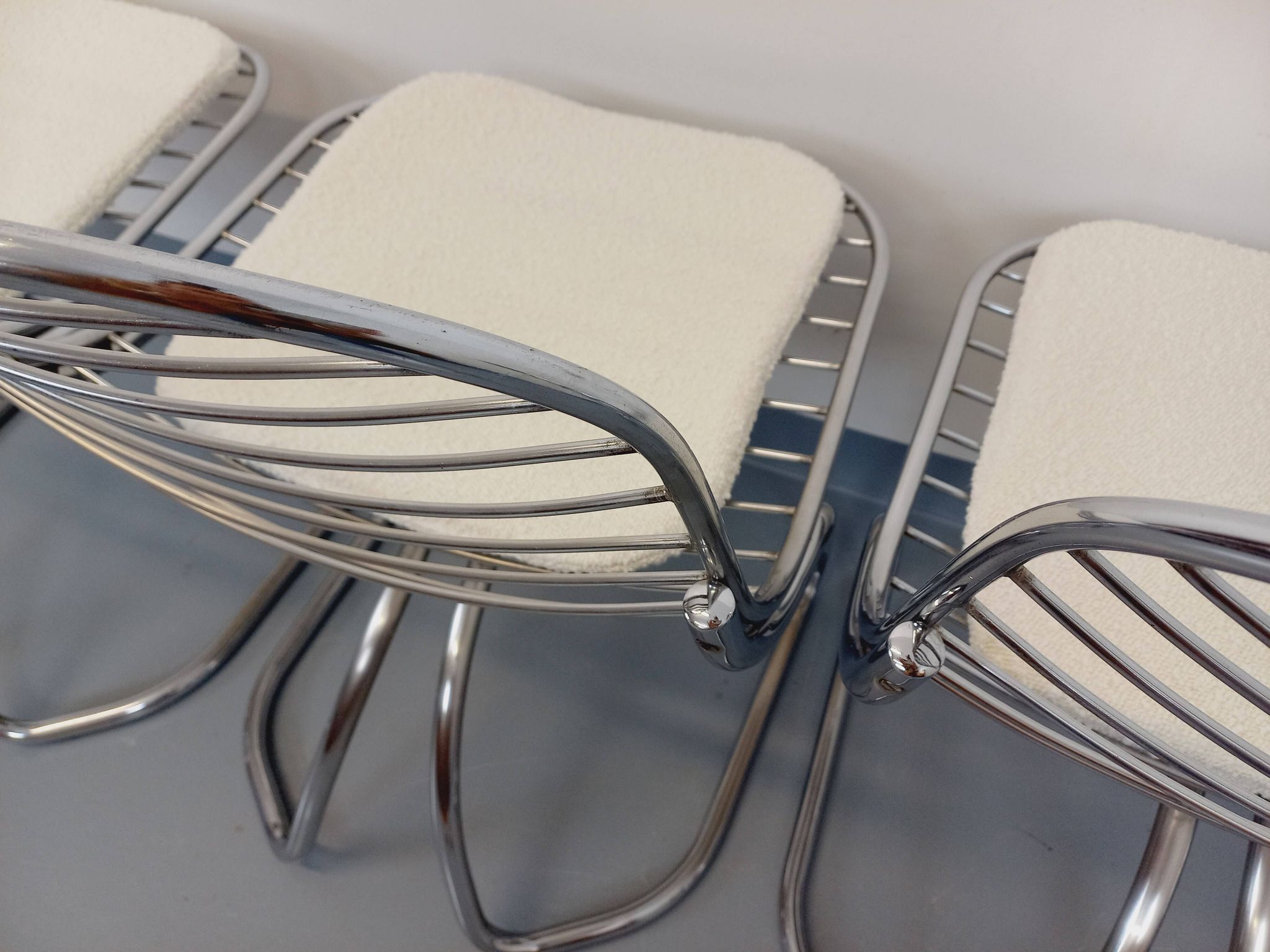 Set of 4 vintage Italian Gastone Rinaldi style chairs in chrome metal