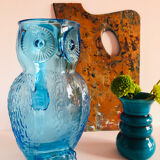 Pitcher vintage blue owl