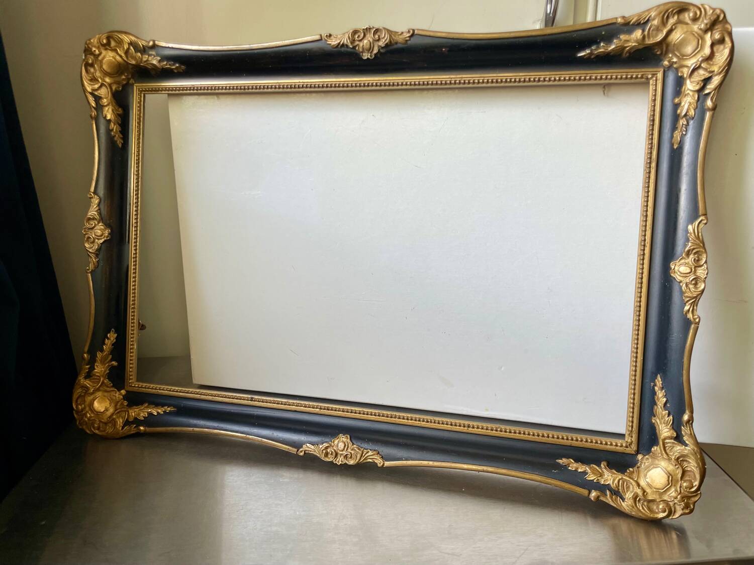 Antique frame Black & gilded borders on wood 51 x 35.5 cm