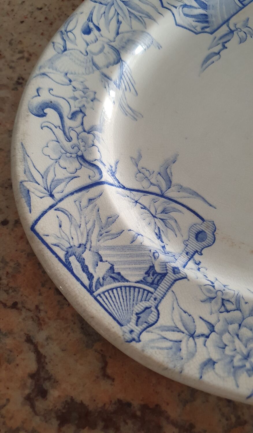 Terre de fer earthenware dish