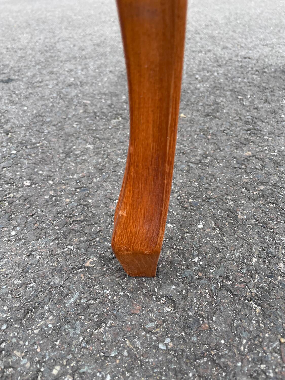 Louis XV style wooden and velvet footrest