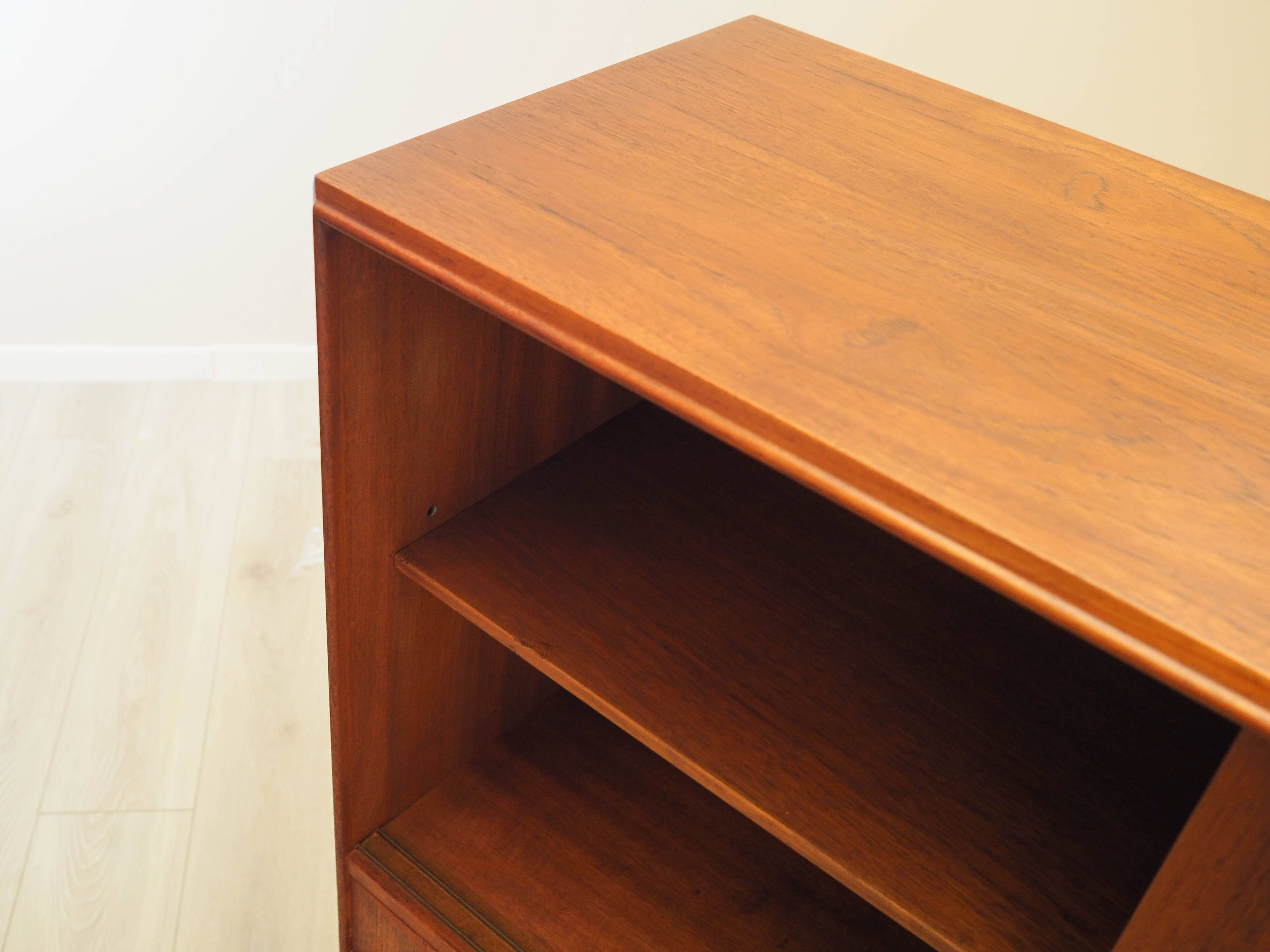 Teak highboard, Danish design, 1960s, designer: E.W. Bach