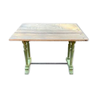 Table ancienne pieds verts patinés