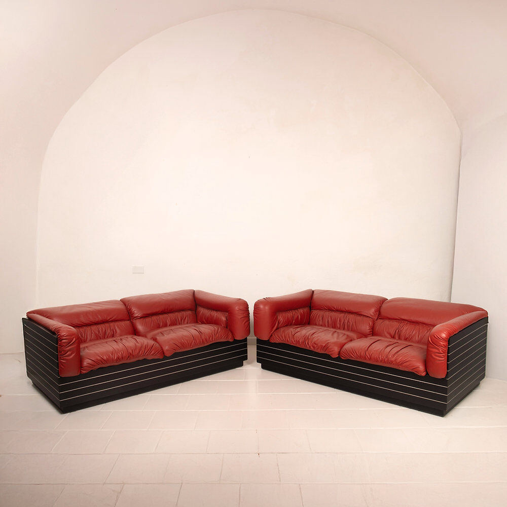 Pair of Strato sofas by Giovanni Offredi for Saporiti, 1970