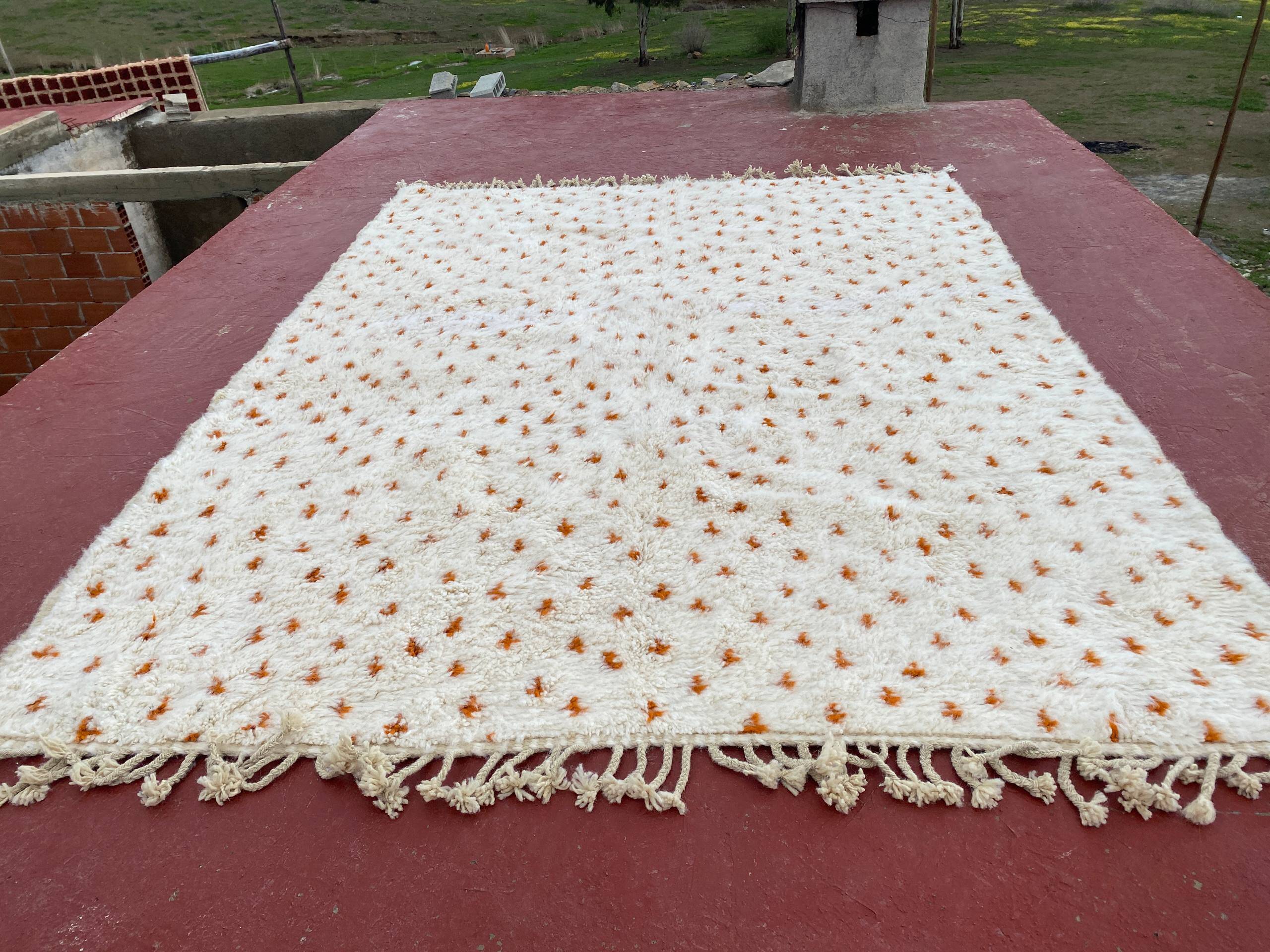 Authentic Beni Ouarain Rug 3.3x2.3M Unbleached Wool with Terracotta Patterns