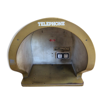Telephone booth