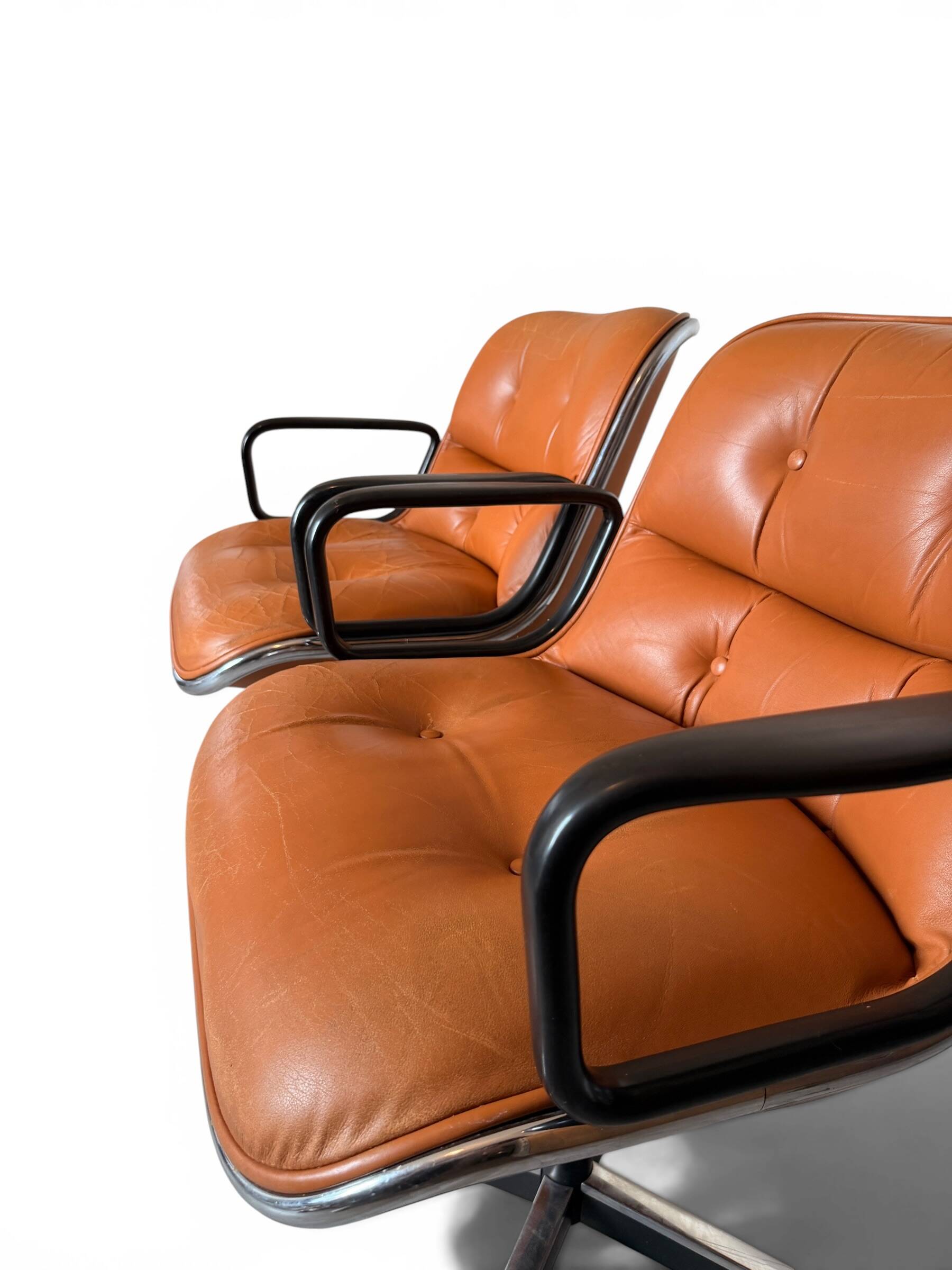 Pair of Knoll Pollock Armchairs - Vintage Camel Leather