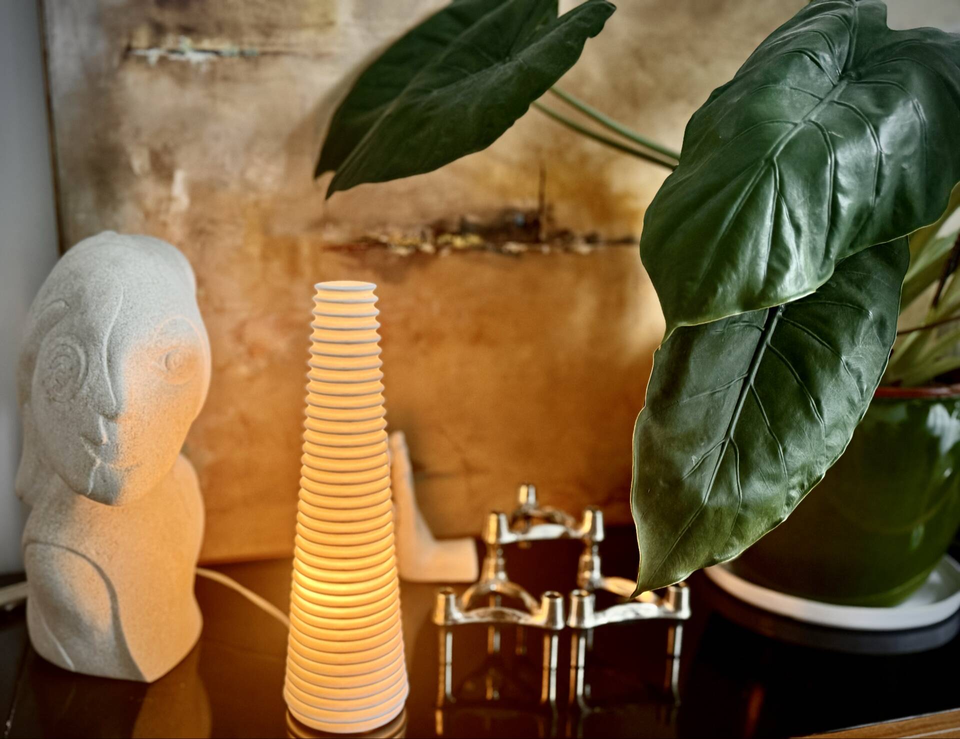 Bista Vintage Desk Lamp in Porcelain