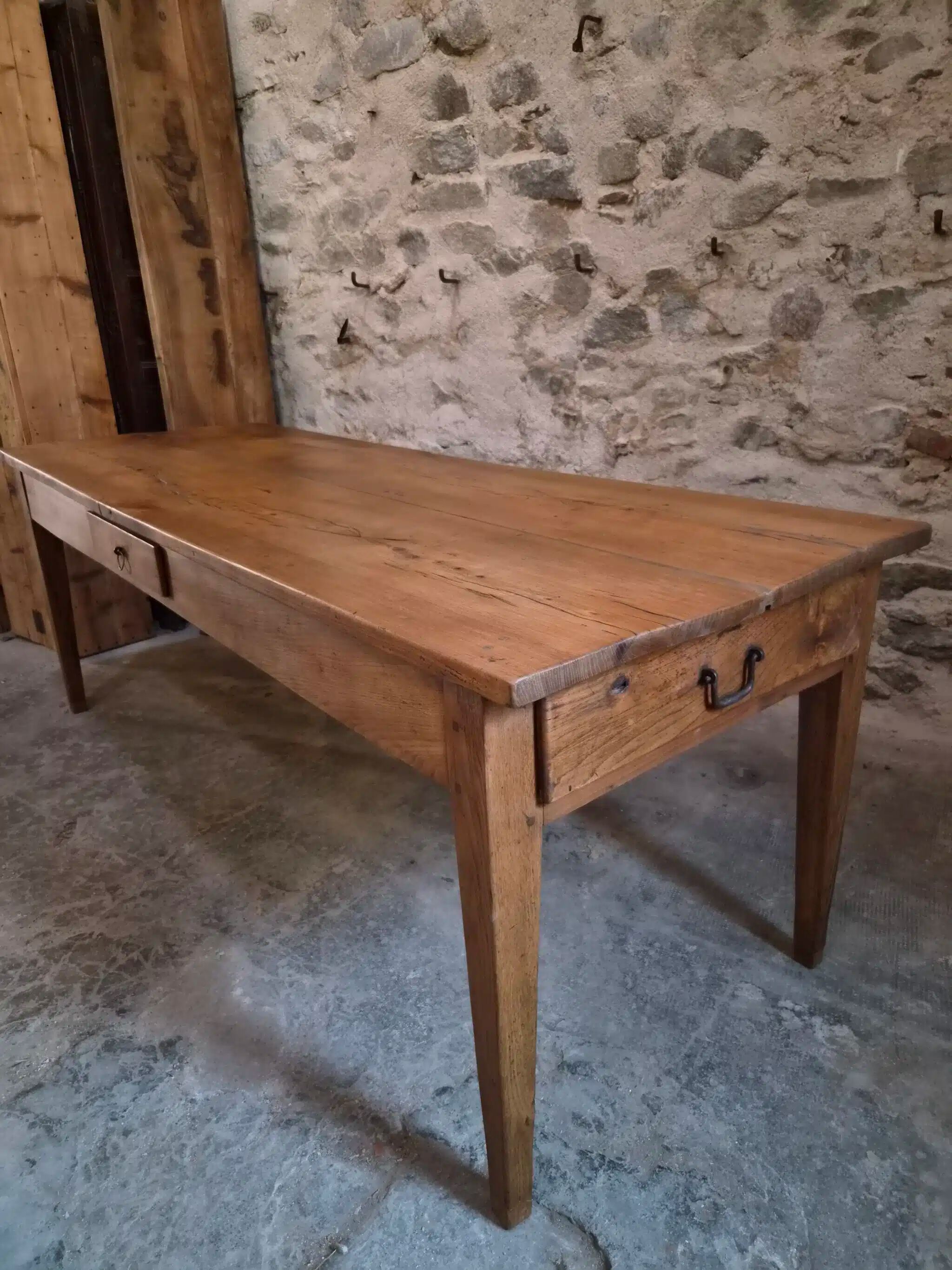 18th-century French farmhouse dining table in oak and chestnut.