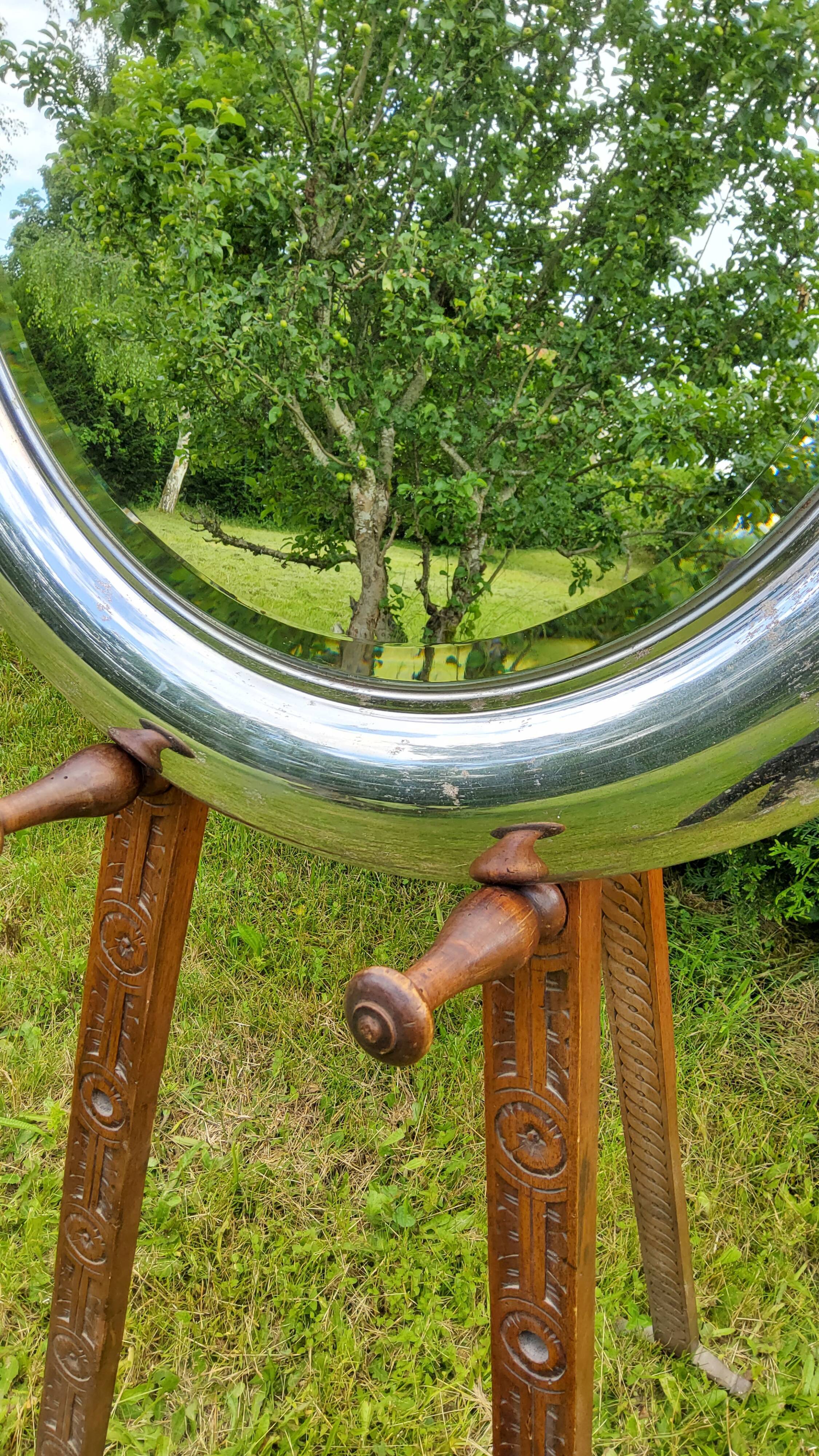 Round mirror of the 70s chromed by Reggiani Lampadari
