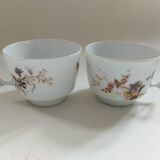 2 porcelain cups from Vierzon A. Hache