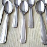 Set of 2 x 6 silver metal spoons 2 different models