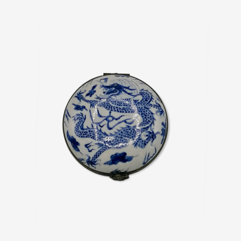 Chinese porcelain box