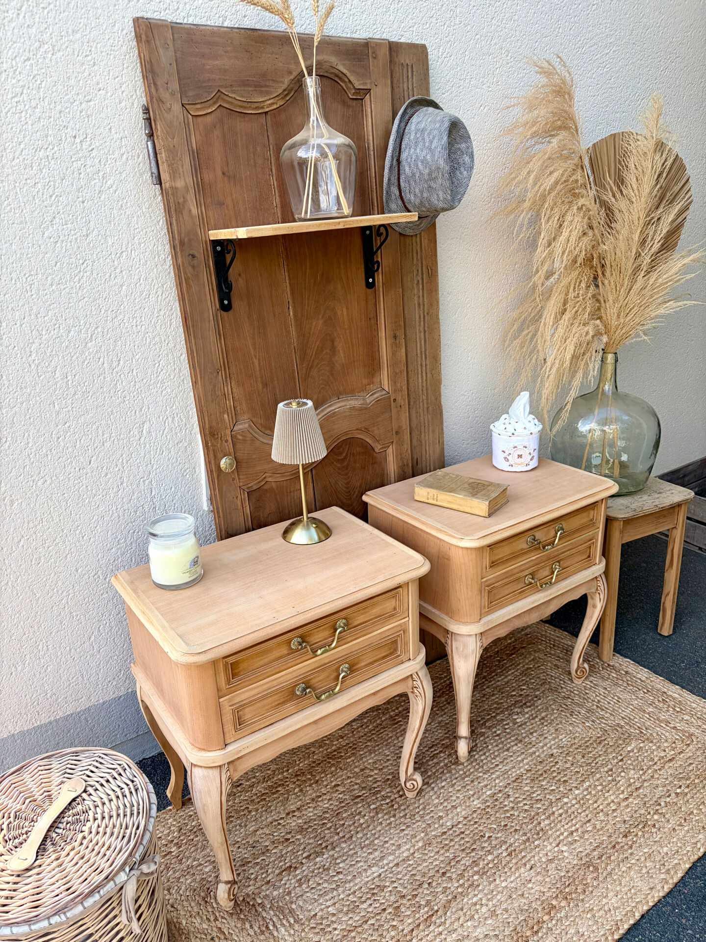 Table de chevet bois brut