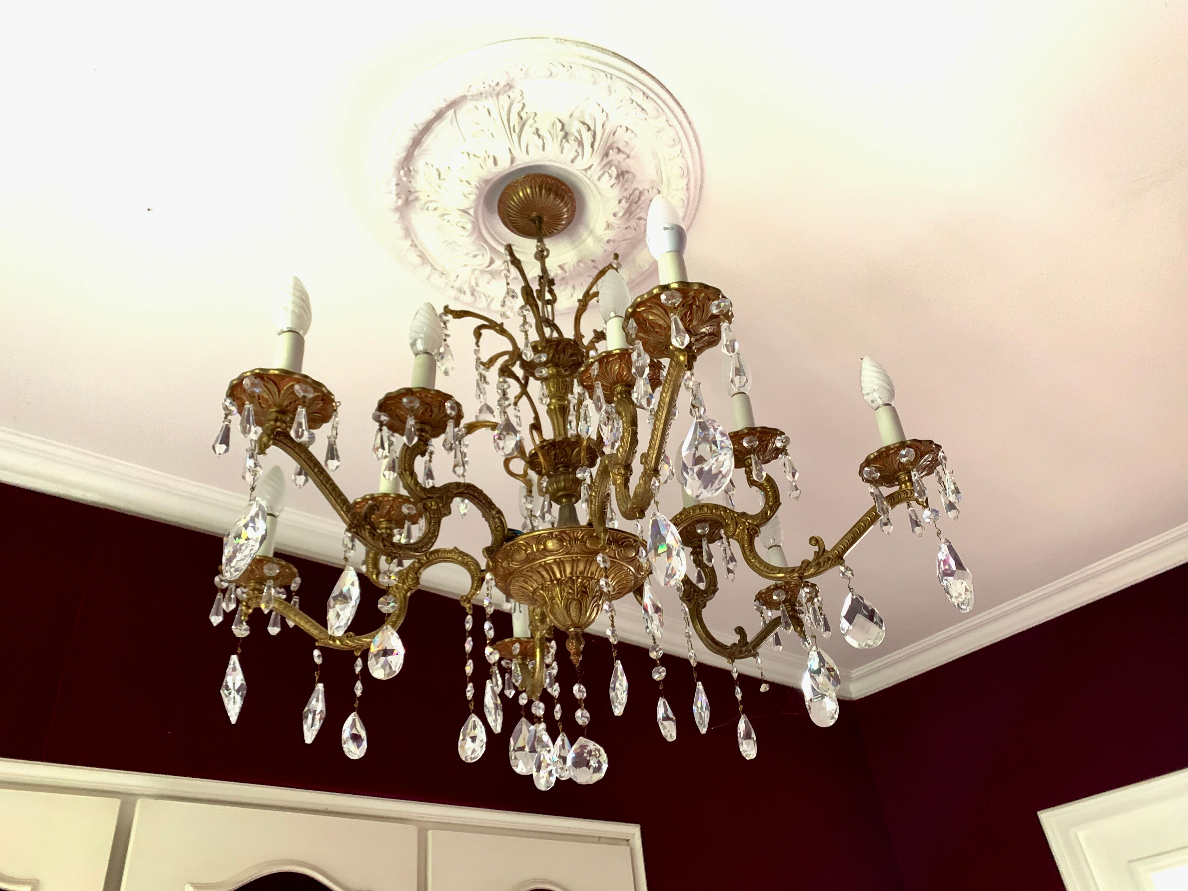 Crystal grapefruit chandelier (available until 28/05)