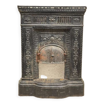 Fireplace mantle