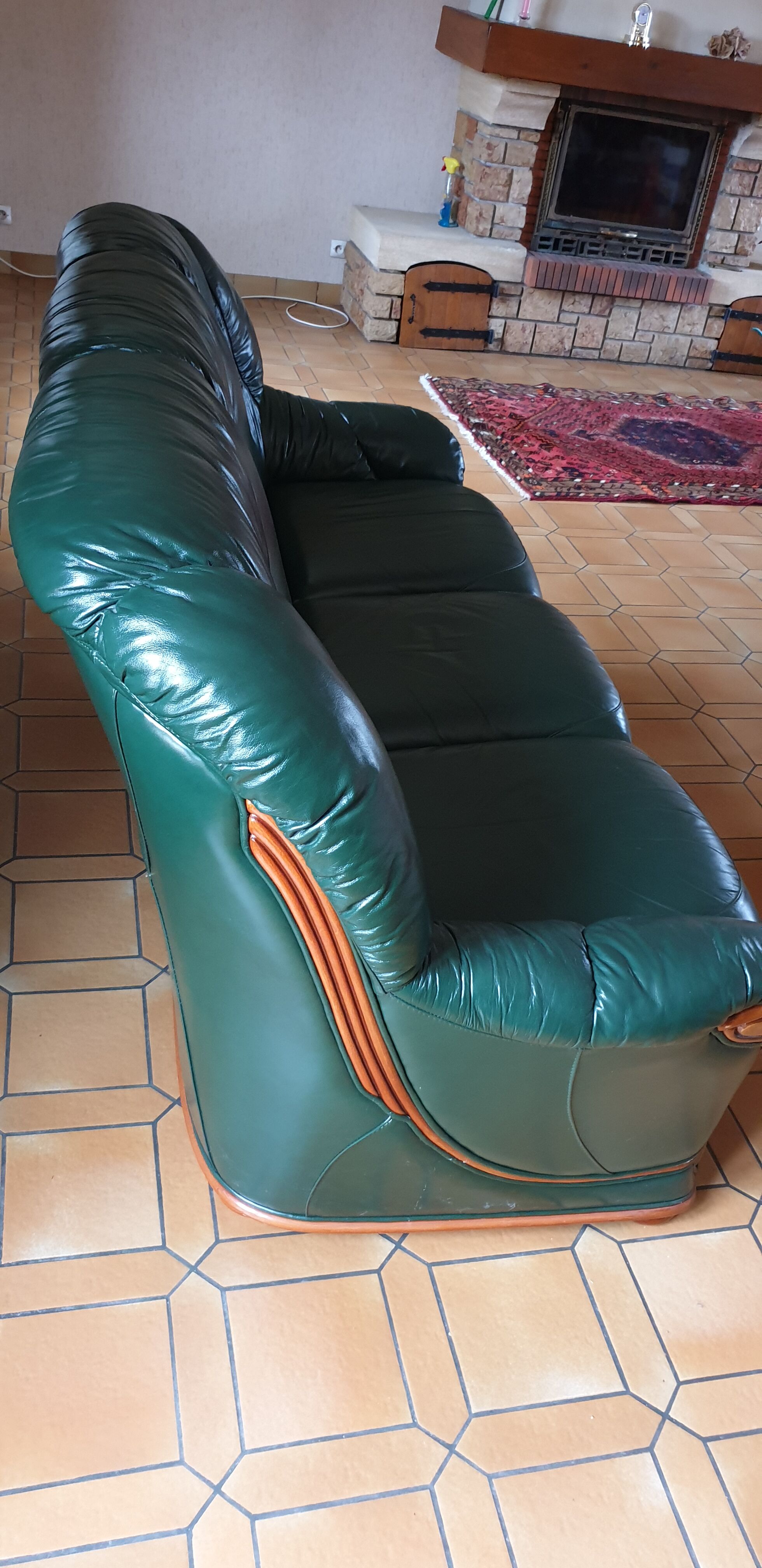 Sofa 3 seater green leather & wood