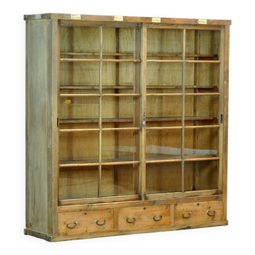 Japanese display cabinet, circa 1950
