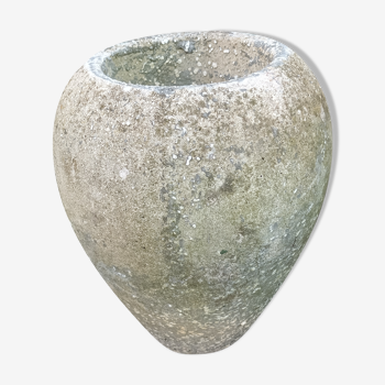 Concrete vase