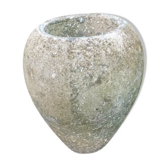 Concrete vase