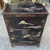 Asian turntable/vinyl cabinet in lacquered wood