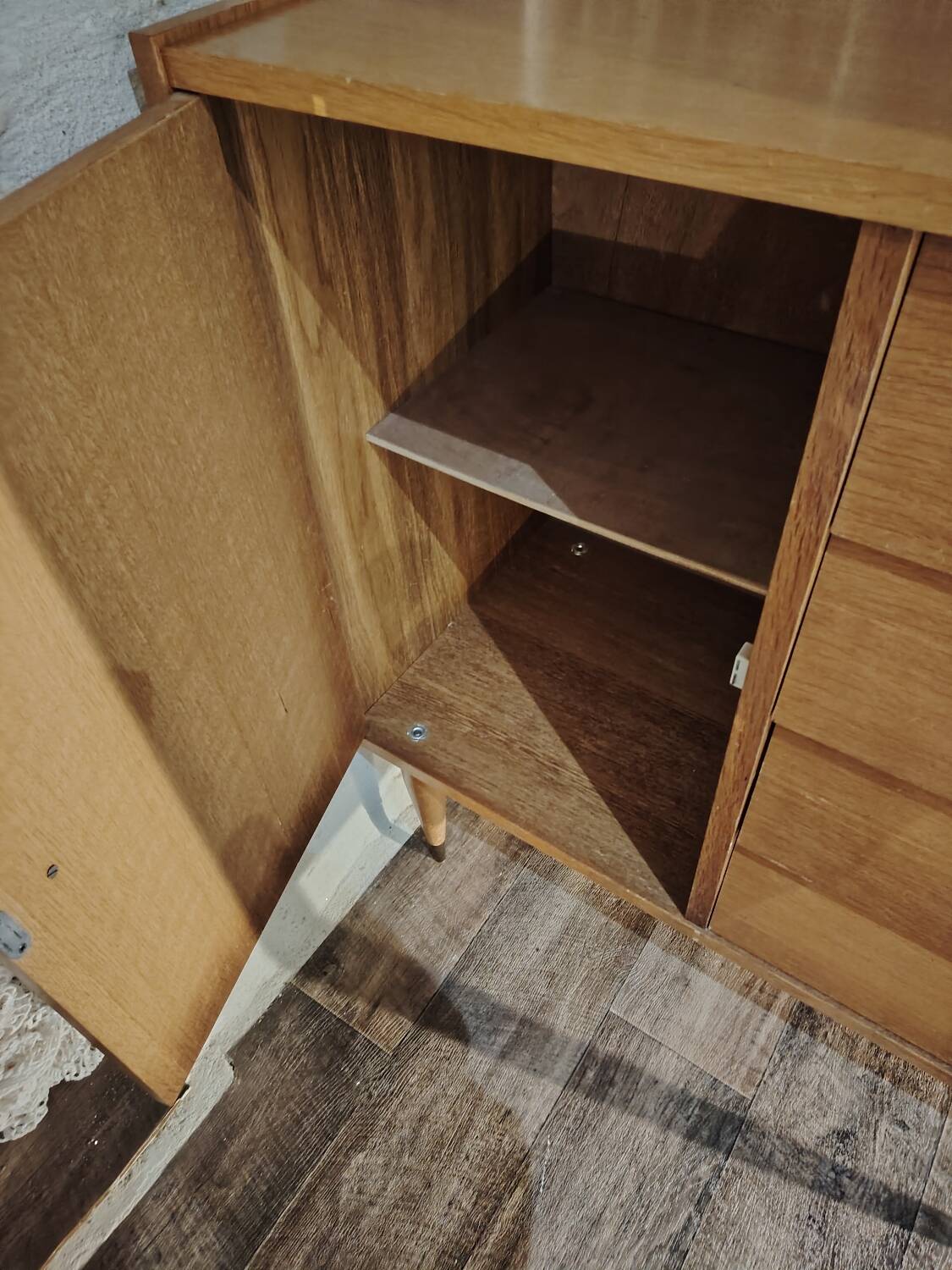 Commode asymétrique 70's