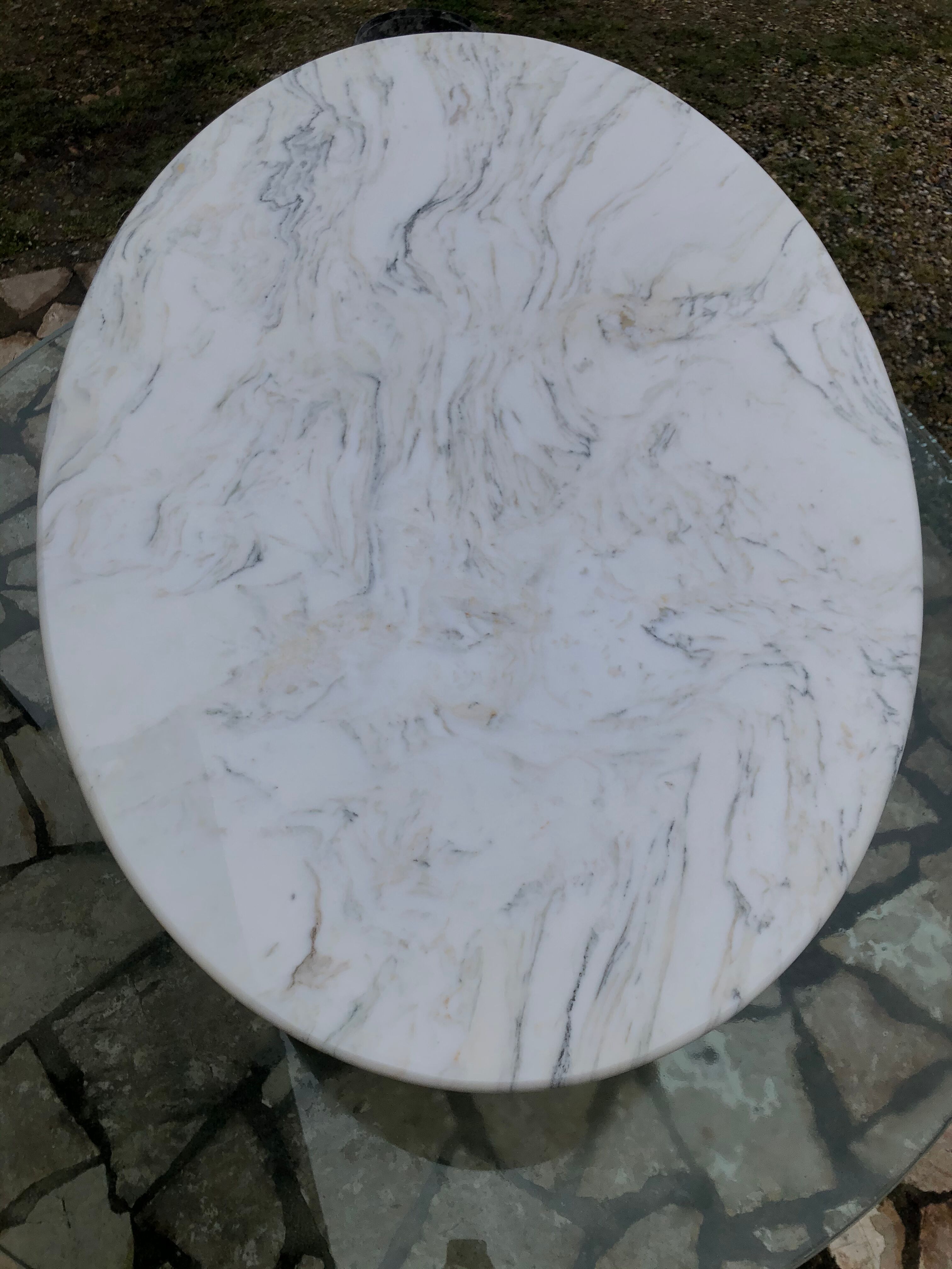 Coffee table design Eero Saarinen, knoll  1960