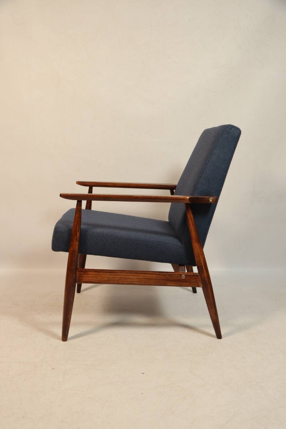Vintage armchair natural wool blue marin modern design by H.Lis
