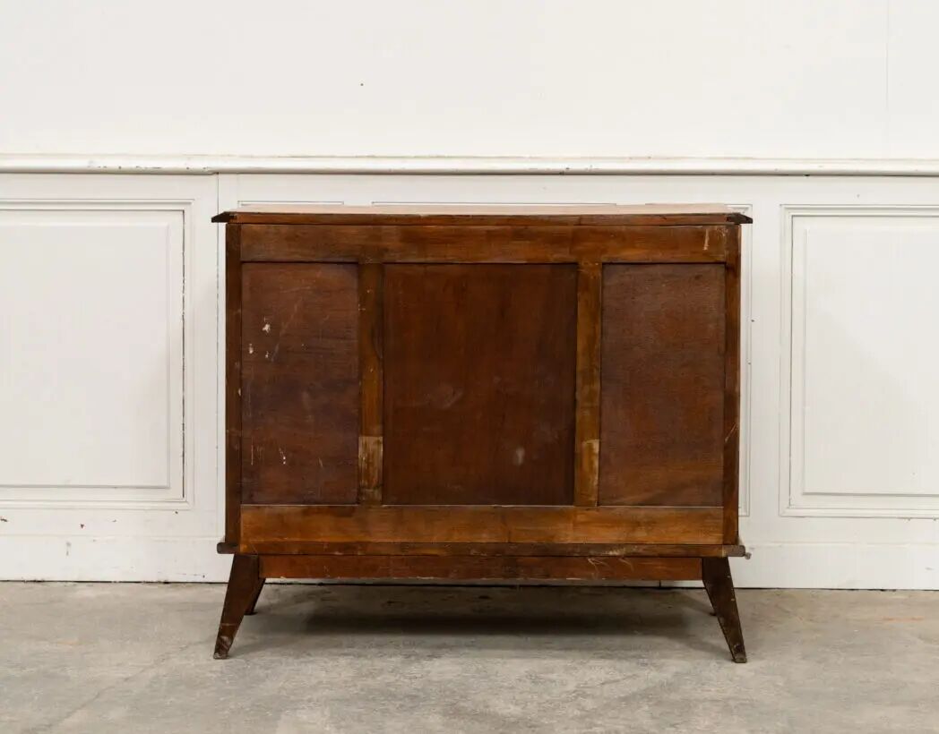 Vintage Scandinavian chest of drawers in solid oak, 1960s.