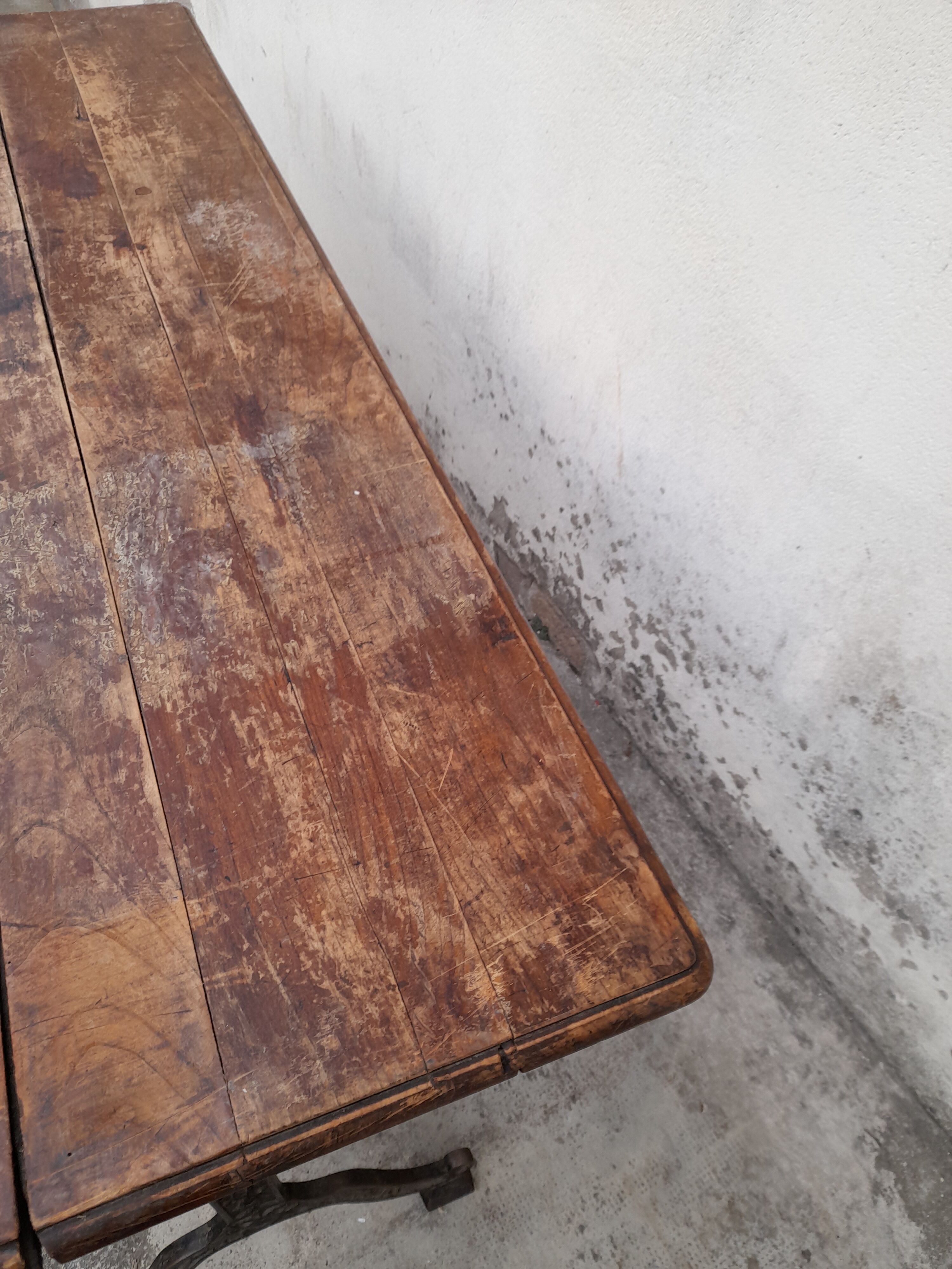 Table de bistrot en fonte 1900 1m50