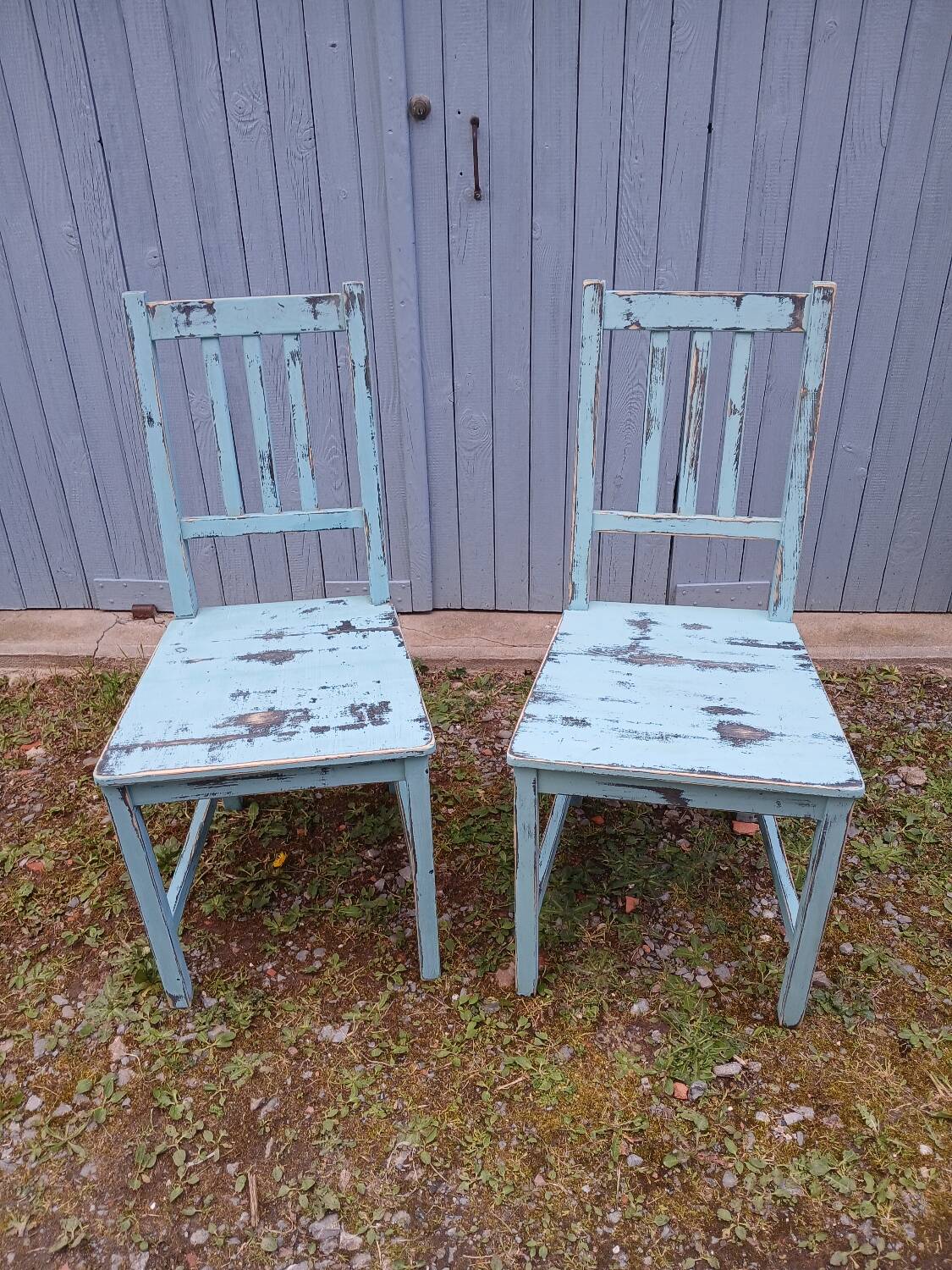 2 vintage style chairs