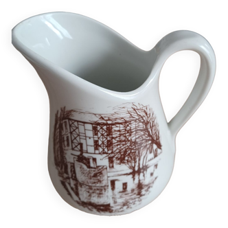 Pitcher and porcelain plate" inn of the old Mill