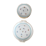 Service plates with dessert decoration flowers