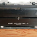 Functional typewriter , Mercedes Selecta