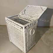 Ensemble chambre rotin blanc : commode, miroir, lit, panier