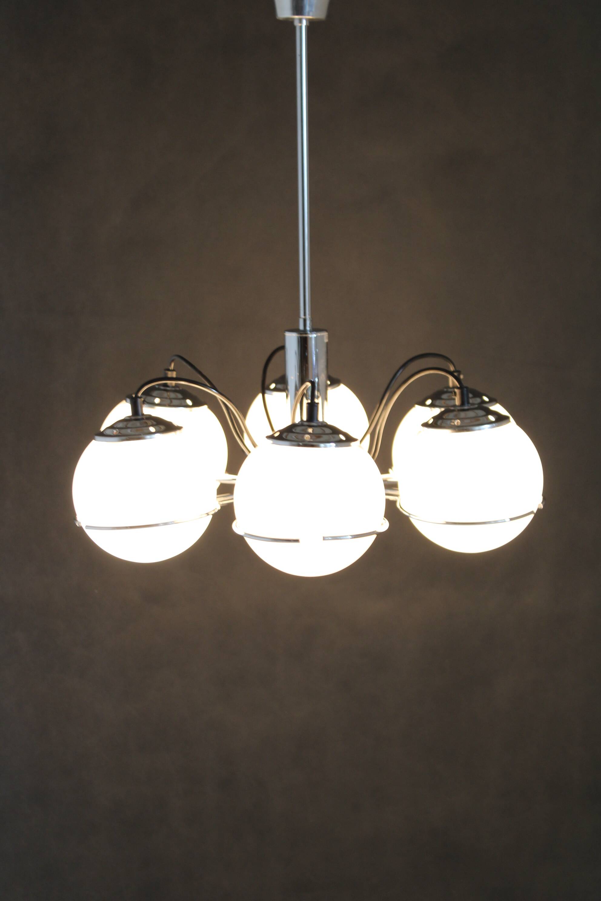 1970s Targetti Sankey Italian Chrome and Opaline Glass Chandelier